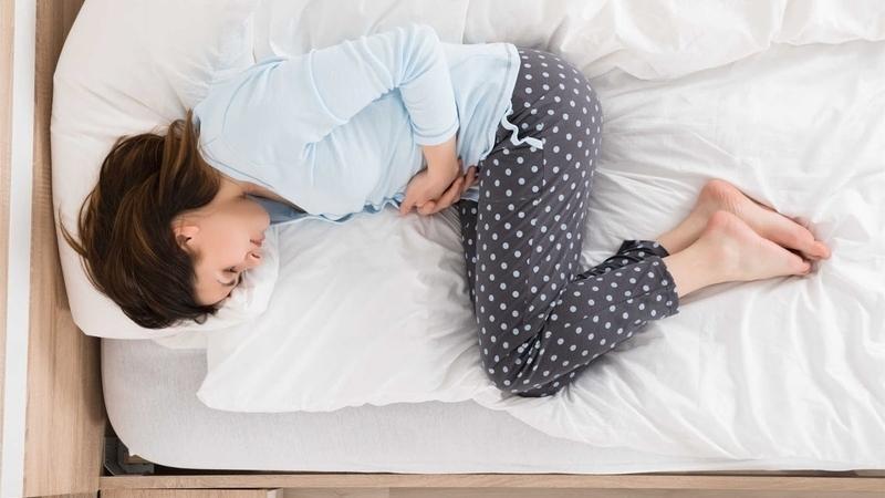 Đau bụng kinh phải làm sao? Cùng khám phá những bí quyết chữa đau bụng kinh hiệu quả giúp bạn cảm thấy dễ chịu hơn trong những ngày 'đặc biệt' này.