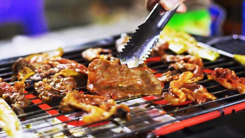 Khám phá cách ướp thịt nai nướng để có món ăn thơm ngon, ngọt mềm như ngoài nhà hàng, với sự kết hợp tuyệt vời của các gia vị tự nhiên.