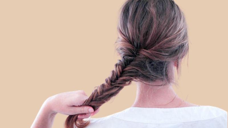 Khám phá cách tết tóc xương cá giúp các cô gái tự tin dạo phố trong những ngày Tết.