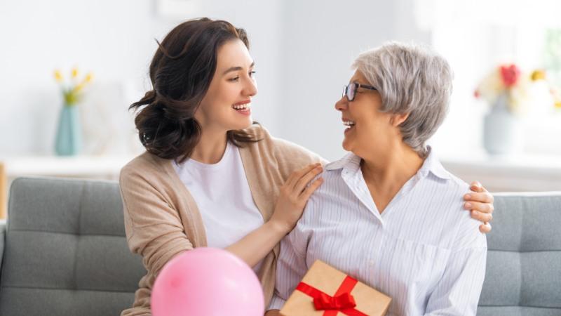 47 câu status chúc mừng 8/3, caption thả thính đầy ý nghĩa nhân dịp Quốc tế Phụ nữ