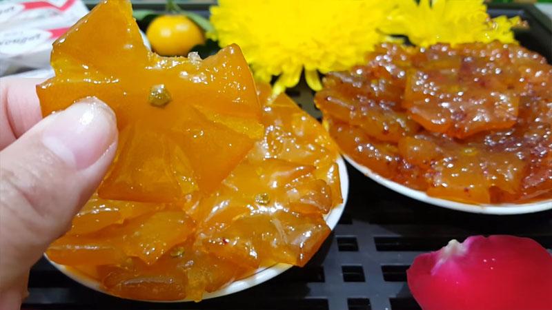 Khám phá cách làm mứt tắc dẻo ngon, không bị đắng mà không cần sử dụng vôi, mang đến hương vị tươi mới và hấp dẫn.