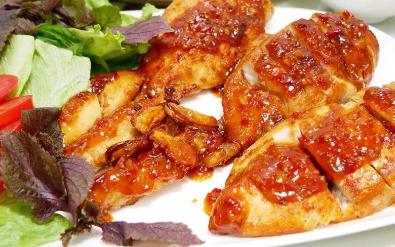 Công thức ức gà áp chảo giảm cân vừa ngon miệng lại không hề gây chán, thưởng thức mãi mà vẫn thấy thú vị.