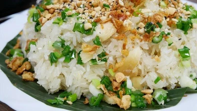 Khám phá cách nấu xôi ngô mỡ hành dẻo thơm ngon, dễ làm cho cả gia đình cùng thưởng thức