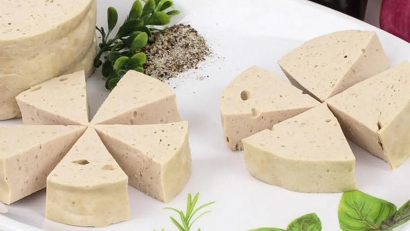 Chả lụa chứa bao nhiêu calo và liệu ăn chả lụa có thể làm bạn tăng cân không?