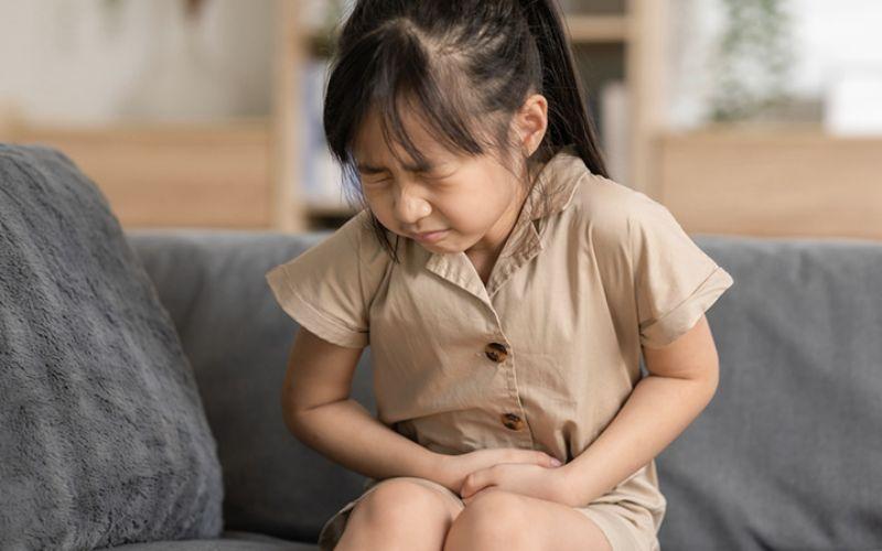 Có nên cho trẻ uống lại thuốc ngay sau khi bị nôn không?