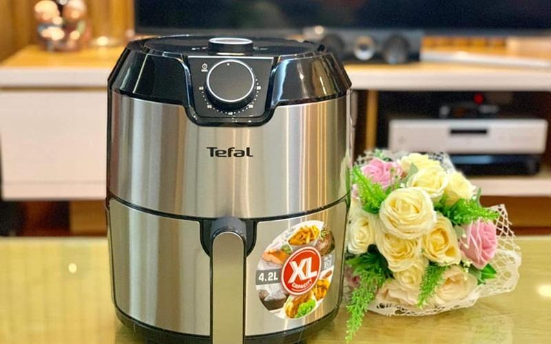 Khám phá tất cả những điều thú vị về nồi chiên không dầu, công cụ tiện ích ngày càng trở nên quen thuộc trong các gia đình hiện đại.