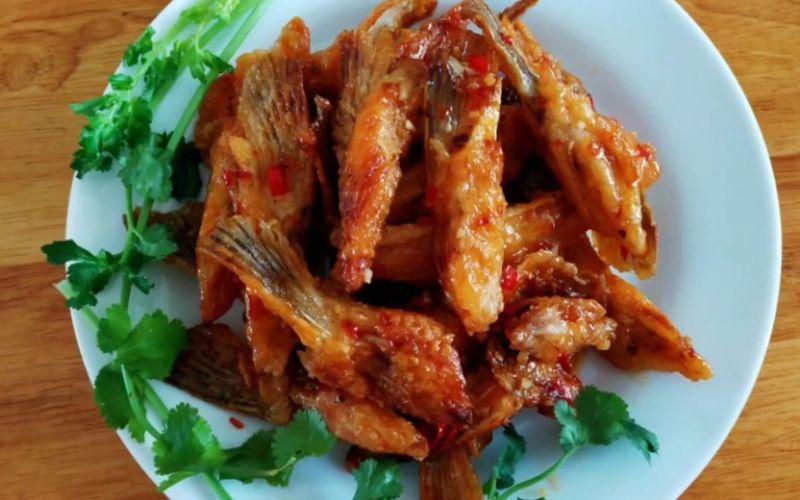 Cùng vào bếp và chế biến món vây cá hồi rim chua ngọt, món ăn sẽ khiến cả gia đình không thể rời bàn cơm.