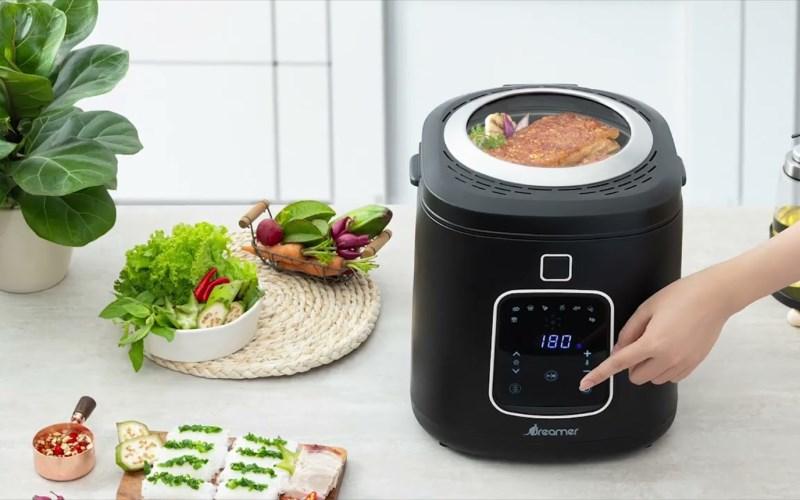 Khám phá 8 mẫu nồi chiên không dầu tích hợp kính hiện đang thịnh hành trên thị trường.