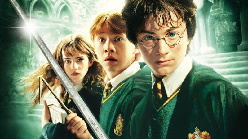 Hướng dẫn chi tiết cách tham gia trò chơi board game Harry Potter: Hogwarts Battle, nơi người chơi sẽ khám phá một thế giới đầy ma thuật và mạo hiểm.