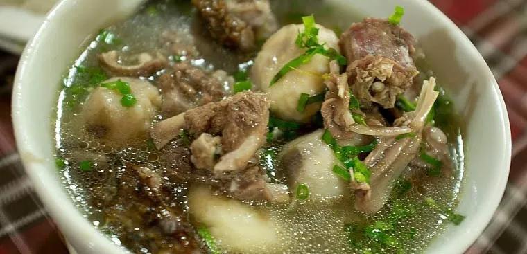 Bí quyết nấu canh xương hầm thơm ngon, đậm đà