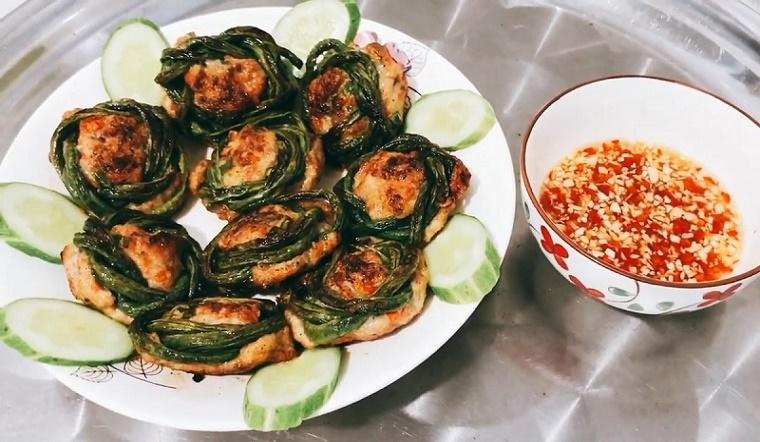 Hướng dẫn làm món đậu đũa cuộn chả cá thơm ngon, dễ dàng ngay tại nhà, đem lại hương vị tuyệt vời cho bữa ăn gia đình.