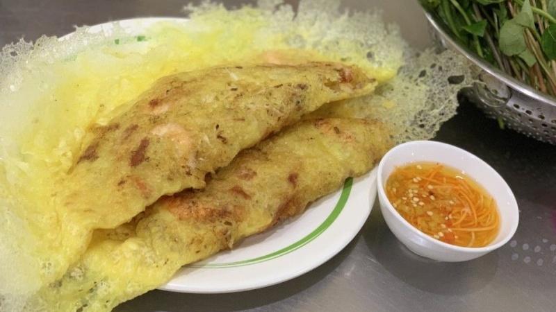 Top 10 quán bánh xèo hấp dẫn tại quận Thủ Đức mà bạn nhất định phải thử, mỗi nơi mang đến một trải nghiệm ẩm thực khó quên.