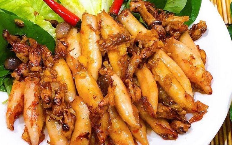 Hướng dẫn làm mực sữa chiên nước mắm giòn rụm, đậm đà hương vị, mang lại bữa cơm ngon miệng, hấp dẫn.