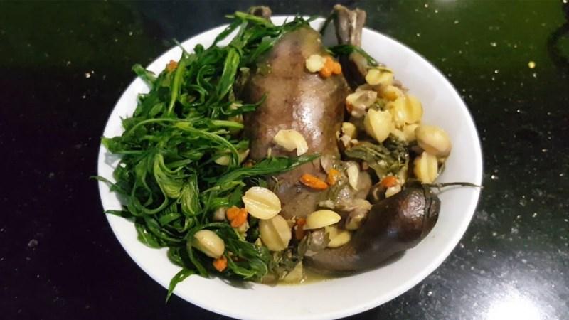 Món chim bồ câu hầm thuốc bắc không chỉ thơm ngon mà còn chứa đựng nhiều dưỡng chất quý giá, rất tốt cho sức khỏe và phục hồi năng lượng hiệu quả.