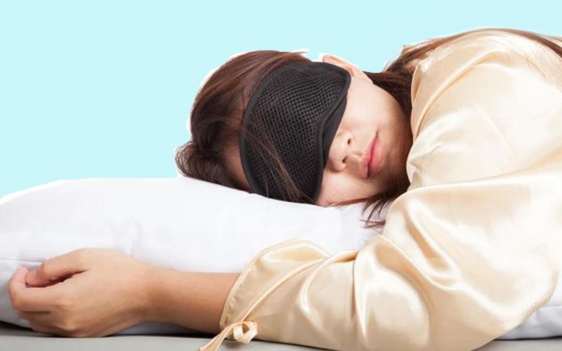 Liệu việc ngủ dưới sàn nhà có thực sự gây hại cho sức khỏe như bạn tưởng?