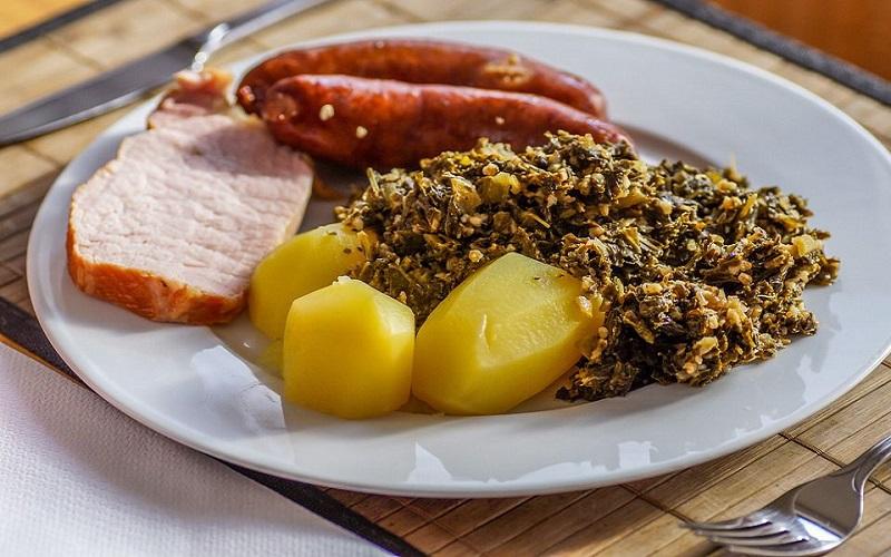 Khám phá những loại xúc xích Đức nổi bật trên toàn cầu, mang hương vị độc đáo và đậm đà truyền thống.