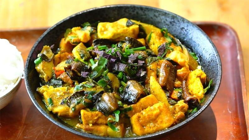 Hãy cùng vào bếp và chế biến món lươn om chuối đậu đậm đà, đậm vị Bắc, mang đến trải nghiệm ẩm thực tuyệt vời.