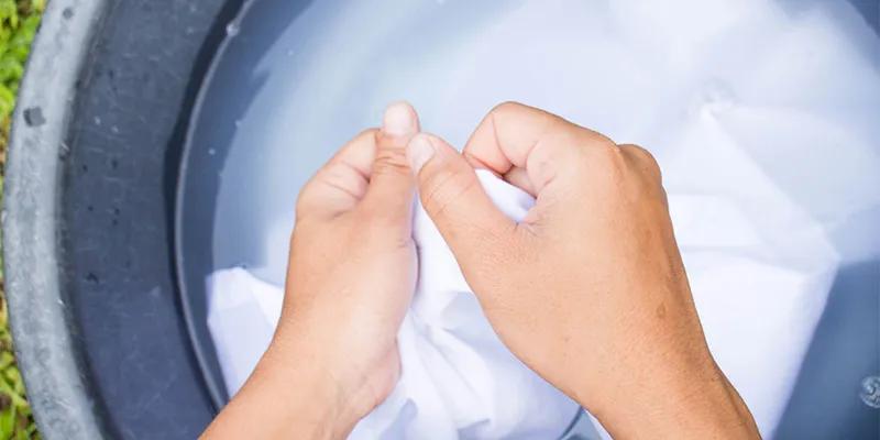 6 bí quyết giặt quần áo luôn tươi mới như lúc ban đầu