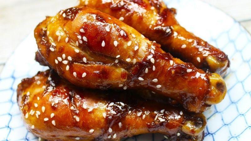 Khám phá công thức làm đùi gà sốt mật ong thơm ngon, đậm đà với hương vị khó quên.