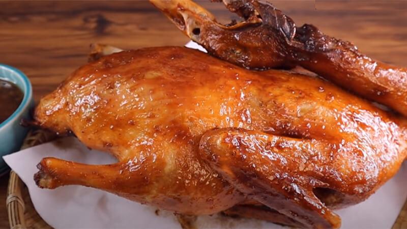 Hướng dẫn làm vịt quay chảo thơm ngon, da giòn rụm, mùi thơm nức mũi