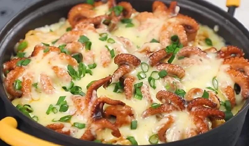 Khám phá 2 cách làm mì cay phô mai đầy lôi cuốn khiến cả gia đình đều thích thú