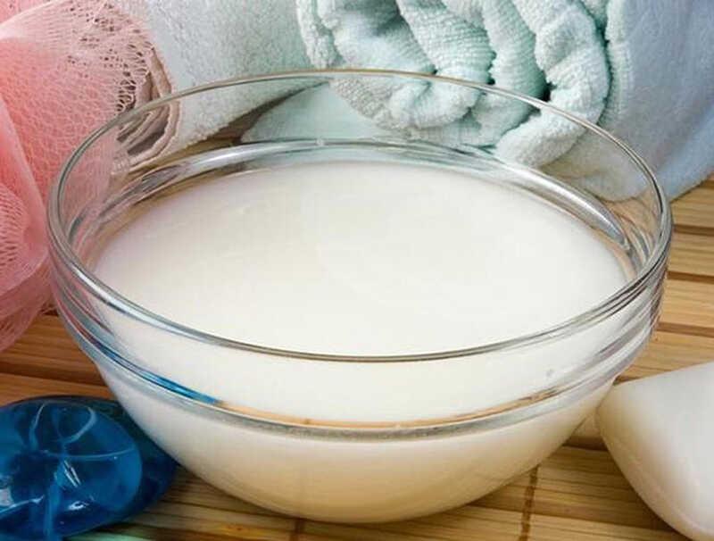 Chỉ sau một tuần sử dụng nước gạo, bạn sẽ cảm nhận được sự thay đổi bất ngờ trên mái tóc của mình, từ sự mềm mượt đến chắc khỏe.