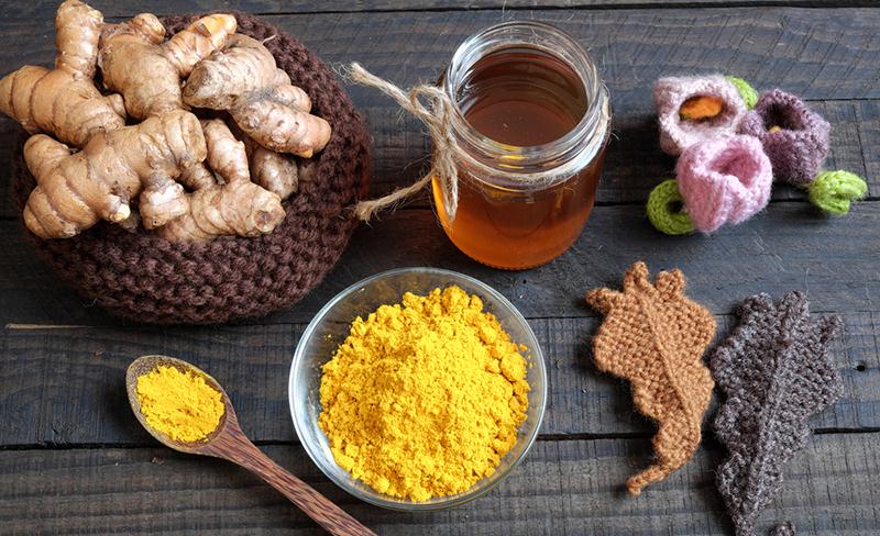 Chào tạm biệt làn da mụn với 10 phương pháp trị mụn hiệu quả bằng mật ong
