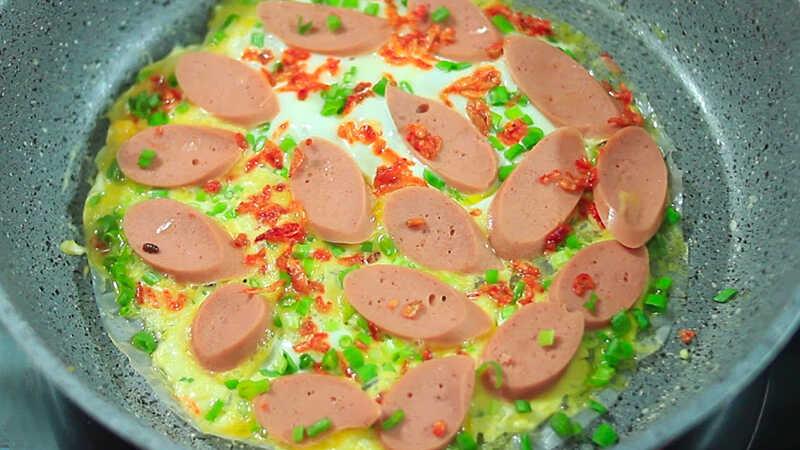Khám phá cách làm bánh tráng nướng thơm ngon ngay tại nhà bằng chảo chống dính, nhanh chóng và dễ dàng.