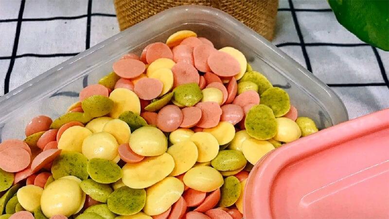 Công thức làm bánh lòng đỏ trứng hấp dẫn, đa sắc màu cho bé yêu ăn dặm