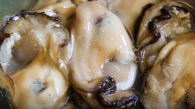 Hàu sữa là gì? Khám phá 5 lợi ích sức khỏe tuyệt vời mà bạn nhận được khi ăn hàu sữa mỗi ngày.