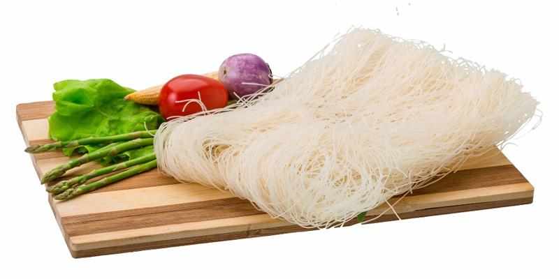 Kỹ thuật xào bún gạo sao cho không bị dính và giòn ngon là một bí quyết mà không phải ai cũng nắm được. Nếu bạn muốn học cách chế biến bún gạo xào hoàn hảo, đừng bỏ qua những chia sẻ dưới đây.