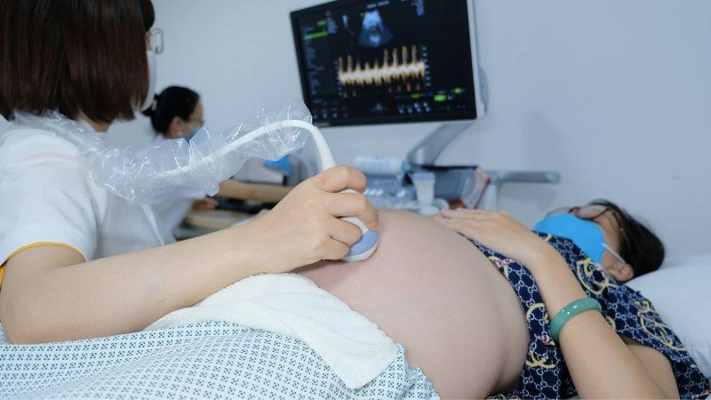 Siêu âm là một công nghệ chẩn đoán hình ảnh, giúp bác sĩ quan sát và kiểm tra các cơ quan bên trong cơ thể. Liệu bạn có phải nhịn ăn hay nhịn tiểu khi đi siêu âm?