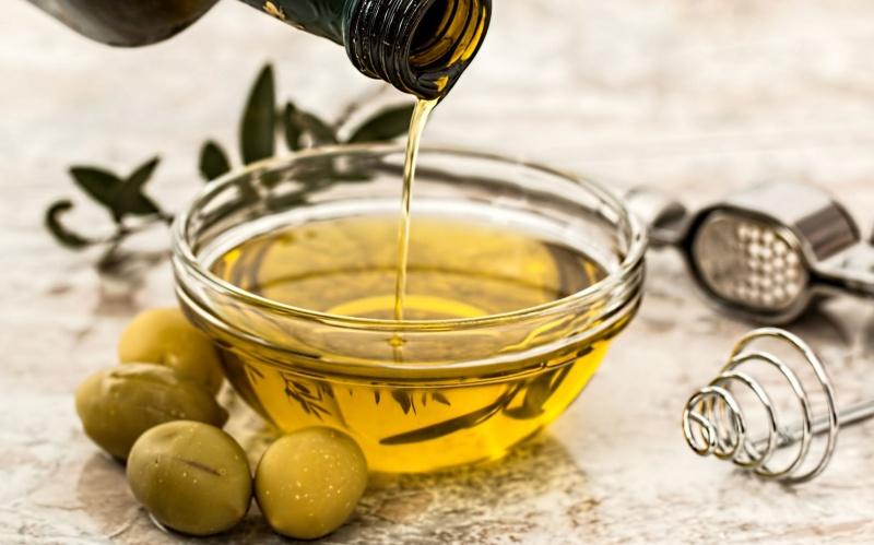 Bí quyết dân gian giúp đôi tay luôn mềm mượt, căng mịn dù bất kỳ thời tiết nào