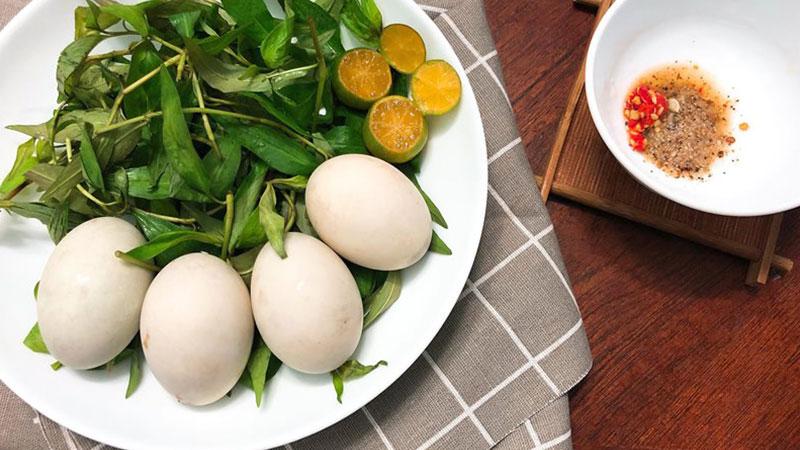 Dù trứng vịt lộn rất bổ dưỡng, nhưng việc cho trẻ em ăn lại không phải là một lựa chọn hợp lý, vì những lý do dưới đây.