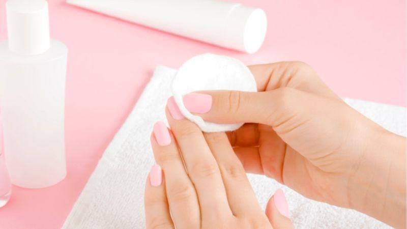 Khi móng tay bất ngờ gãy, hãy áp dụng những mẹo dưới đây để nhanh chóng xử lý và giảm thiểu tổn thương.