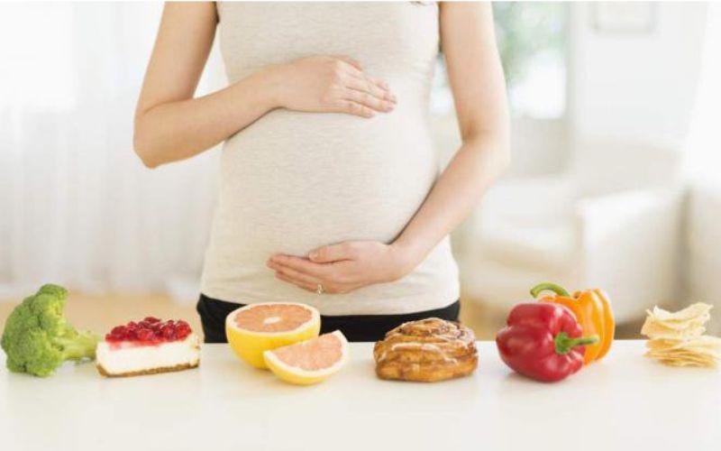 Vì sao bà bầu lại dễ mắc tiêu chảy? Làm thế nào để nhanh chóng hồi phục và chọn lựa thực phẩm phù hợp?
