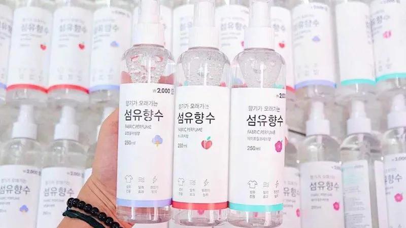 Khám phá chi tiết các loại xịt thơm quần áo Fabric Perfume đến từ Hàn Quốc