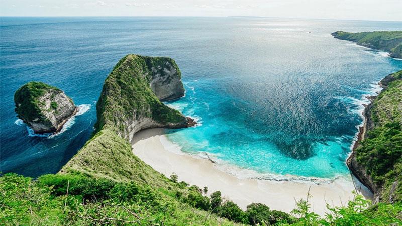Khám phá những kinh nghiệm du lịch Bali tuyệt vời cùng các địa điểm nổi tiếng bạn không thể bỏ lỡ trong hành trình của mình.