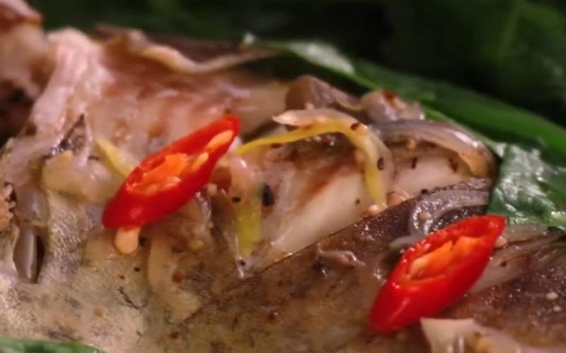 Khám phá cách chế biến món cá kình hấp cùng rau mồng tơi, một sự kết hợp hoàn hảo giữa vị ngọt thanh và dưỡng chất đầy đủ.