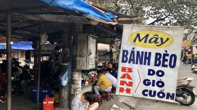 Khi chiều buông xuống, bụng bắt đầu cồn cào, một bát bánh bèo cô Mây Hải Phòng sẽ là sự lựa chọn lý tưởng để xua tan cơn đói và thưởng thức hương vị đặc sắc.
