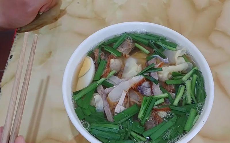 Khám phá bí quyết nấu mì vằn thắn thơm ngon chuẩn vị, mang lại hương vị đậm đà cho mỗi bữa ăn.