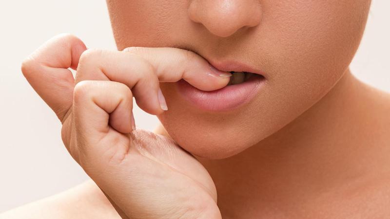 Làm thế nào để móng tay phát triển nhanh chóng và chắc khỏe?