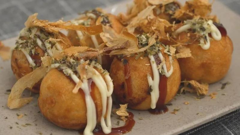 Hướng dẫn làm bánh Takoyaki Nhật Bản ngay tại nhà một cách đơn giản