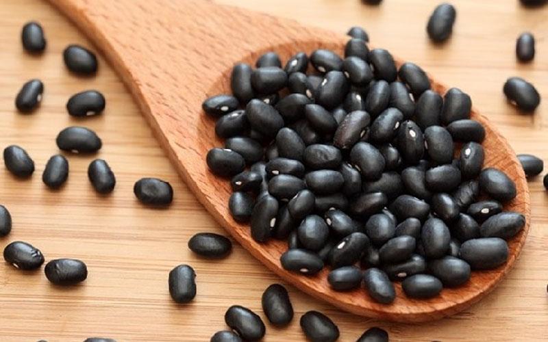 Đậu đen chứa bao nhiêu calo và liệu uống nước đậu đen có thể hỗ trợ quá trình giảm cân? Hãy cùng khám phá câu trả lời ngay dưới đây.