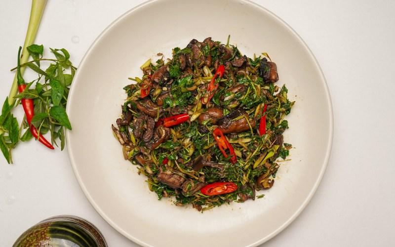 Khám phá 3 công thức chế biến lươn xào sả ớt thơm ngon, cay nồng, khiến bữa cơm thêm phần hấp dẫn.