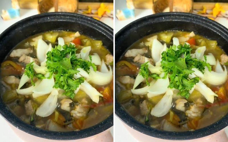 Khám phá cách làm món canh cải chua nấu thịt thơm ngon, nhanh chóng, dễ dàng nhưng đầy hấp dẫn