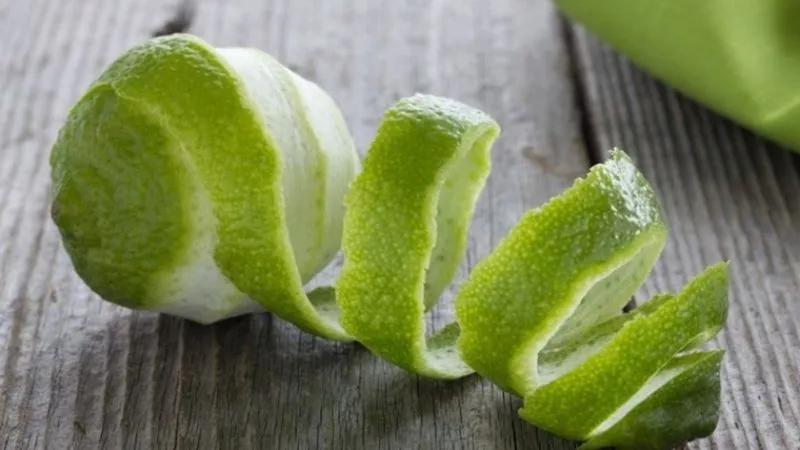 Không cần sử dụng bình xịt, đây là cách đuổi gián ra khỏi phòng hiệu quả và an toàn