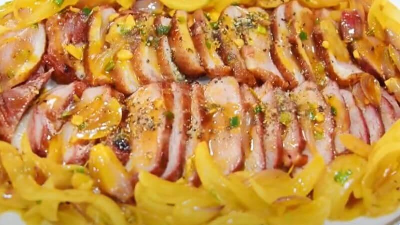Hướng dẫn chế biến lườn ngỗng xông khói sốt hành tây - một món ăn mới lạ, mang đến sự trải nghiệm độc đáo cho bữa cơm gia đình bạn.