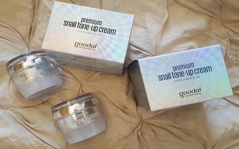 Khám phá sự thật về chất lượng kem ốc sên Goodal Premium Snail Tone Up Cream