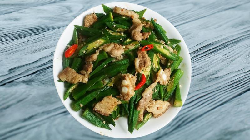 Hướng dẫn cách làm đậu bắp xào thịt heo đơn giản mà hấp dẫn, khiến cả gia đình đều phải yêu thích.